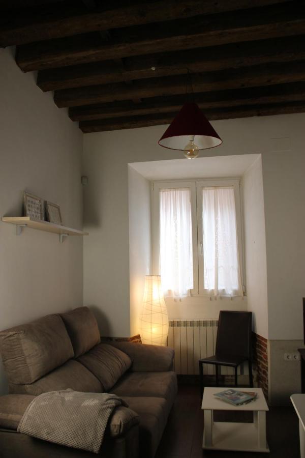 El Museo Apartment *